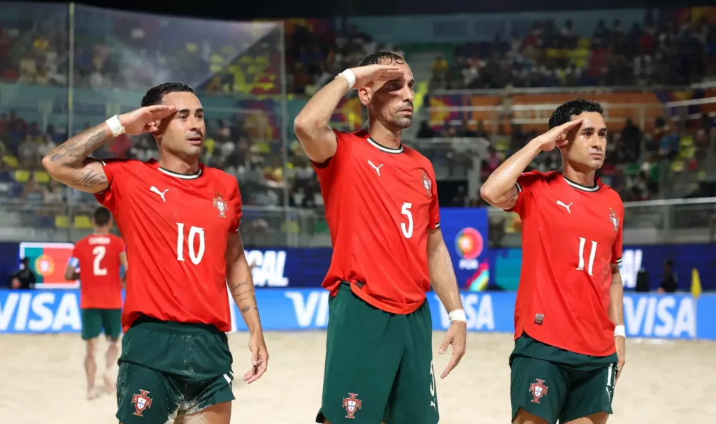 Jordan with Bé and Leo Martins during IR-Iran/Portugal (FIFA Beach Soccer World Cup 2025-Group-B)